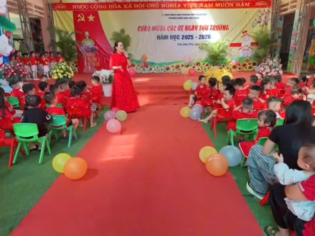 z6972056438352 4d905b25d42db3d91d23c977bc016f84