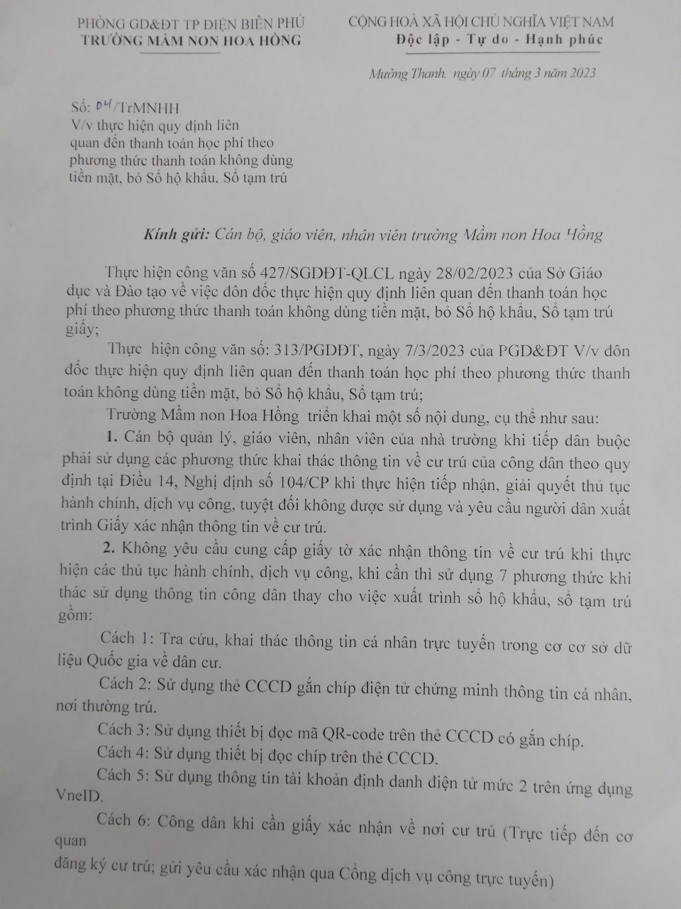 Văn bản V/V thực hiện quy định liên quan đến thanh toán học phí theo phương thức thanh toán không dùng tiền mặt, bỏ sổ hộ khẩu, sổ tạm trú